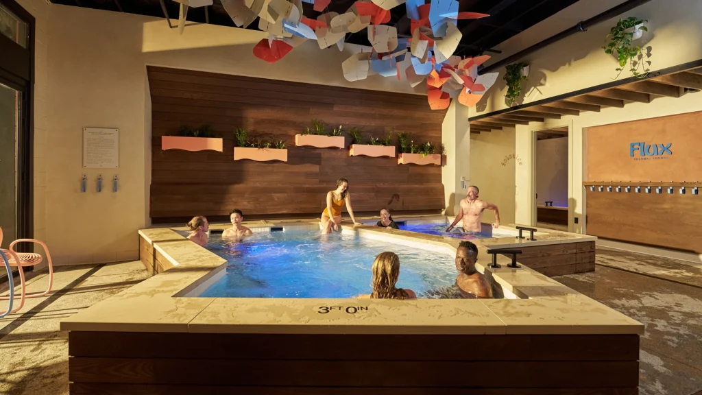 Flux Thermal Lounge social